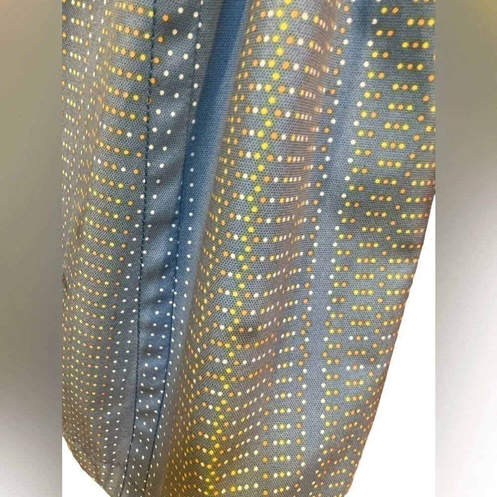 Tulle Women’s Lined blue dotted trench coat in Small - Picture 13 of 15